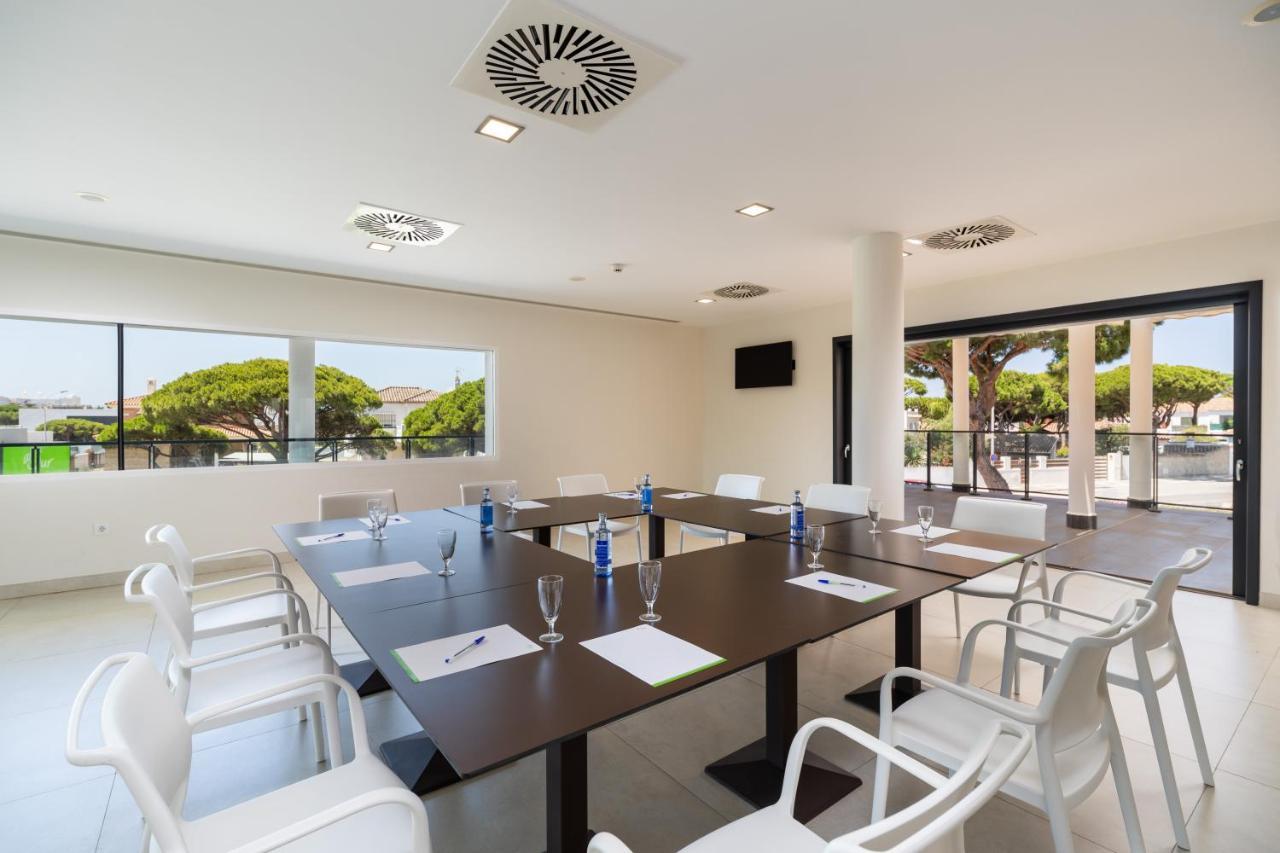 Complejo Al Sur Aparthotel Chiclana de la Frontera Bagian luar foto
